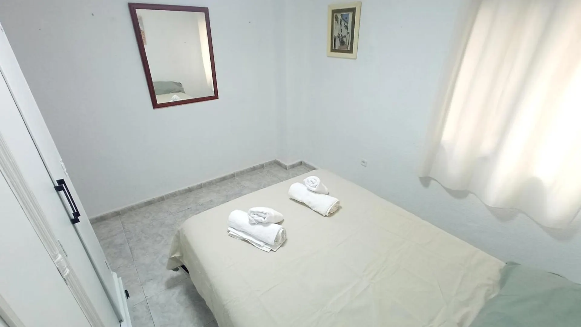 Apartment Apartamento Hz Califa Cordoba Spain
